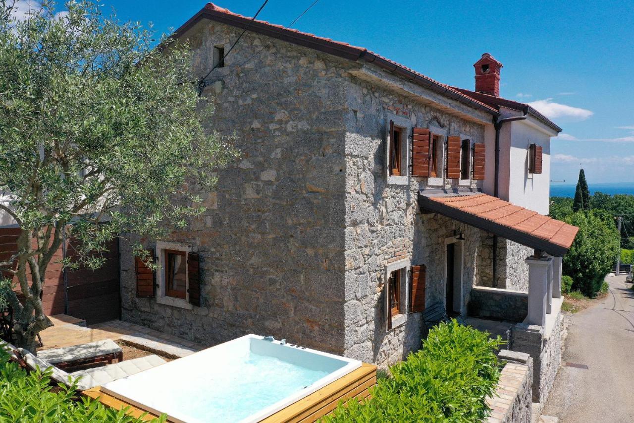 Ičići Villa Fani With Jacuzzi מראה חיצוני תמונה