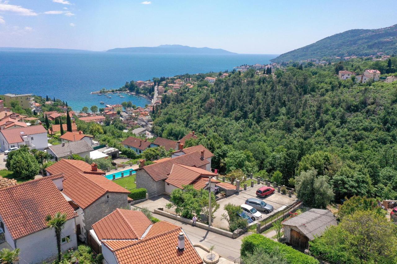 Ičići Villa Fani With Jacuzzi מראה חיצוני תמונה