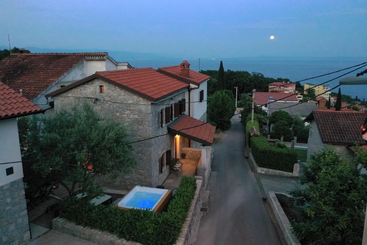 Ičići Villa Fani With Jacuzzi מראה חיצוני תמונה